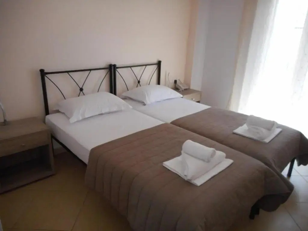 Anesis Hotel