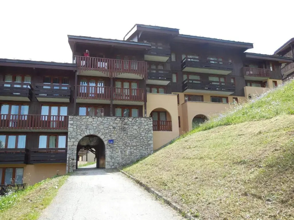 Appartement La Plagne, 2 pièces, 5 personnes - FR-1-353-7