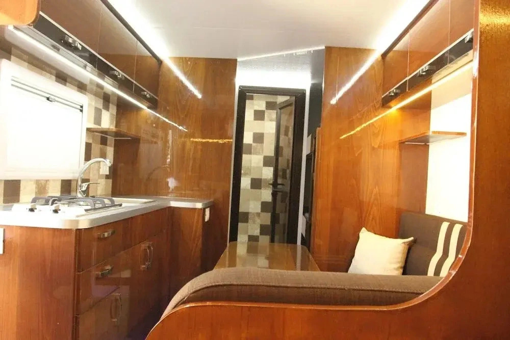 Royal Caravan Eilat