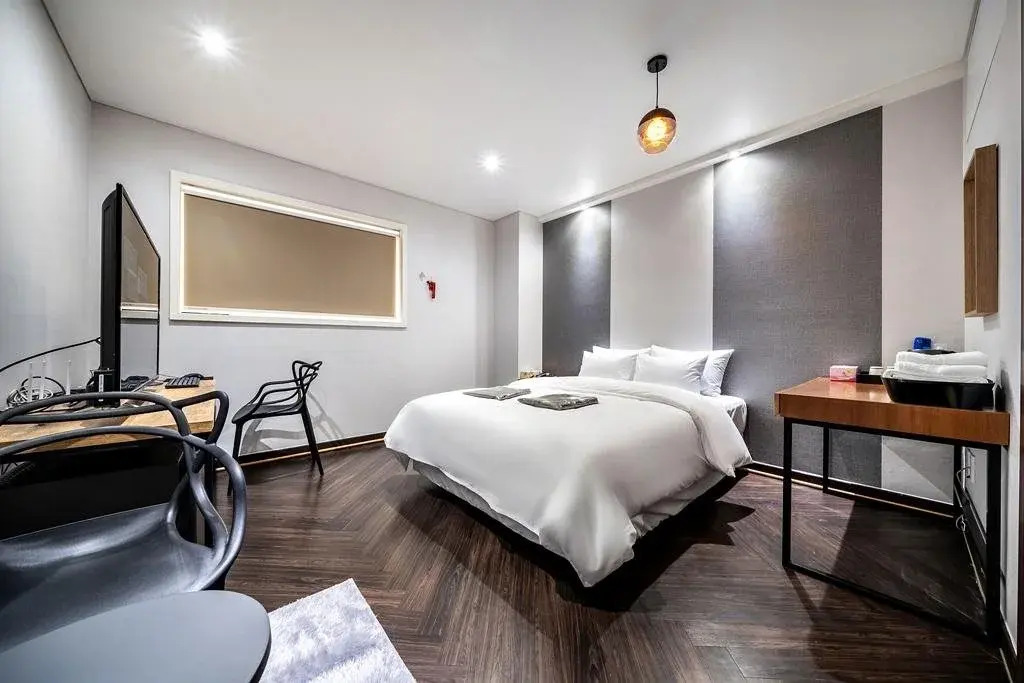 Suwon Grace Hotel