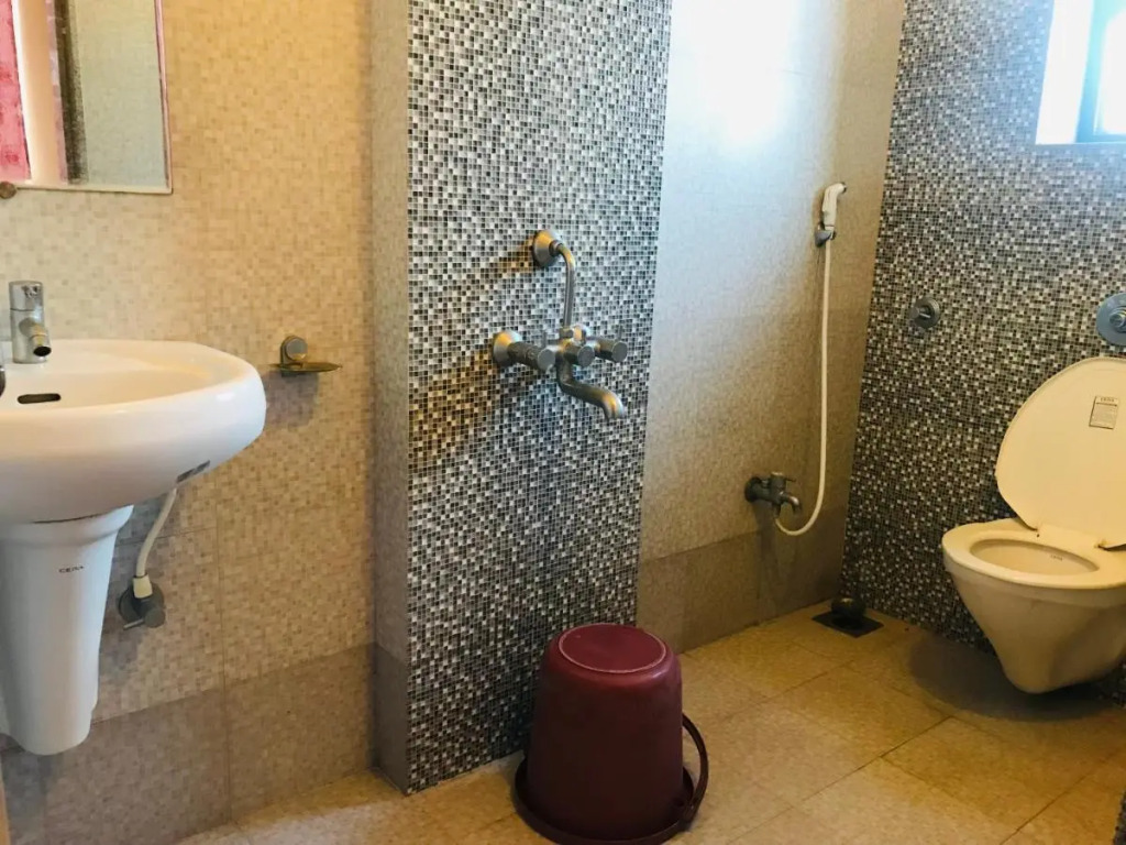 OYO 26603 Hotel Prakash International