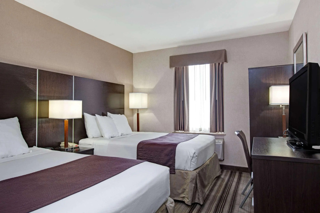 Days Inn Jamaica - JFK Airport