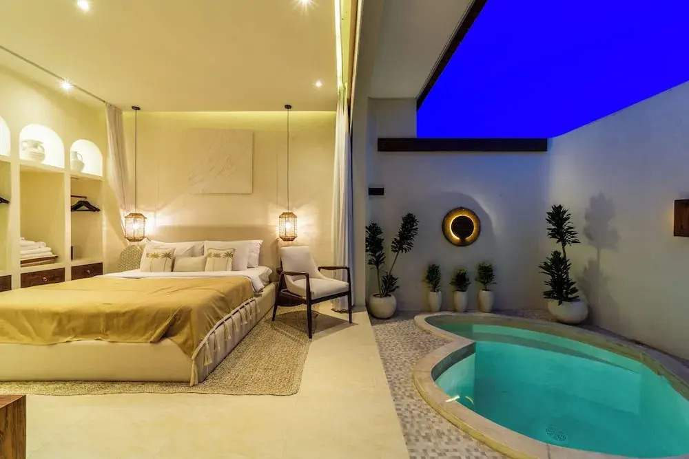 Amara Suite 2 by Orivista, Exclusive Couples Suite