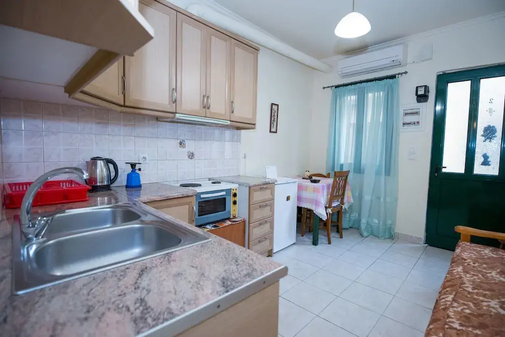 Lefkos Apartment in Lefkada city center!
