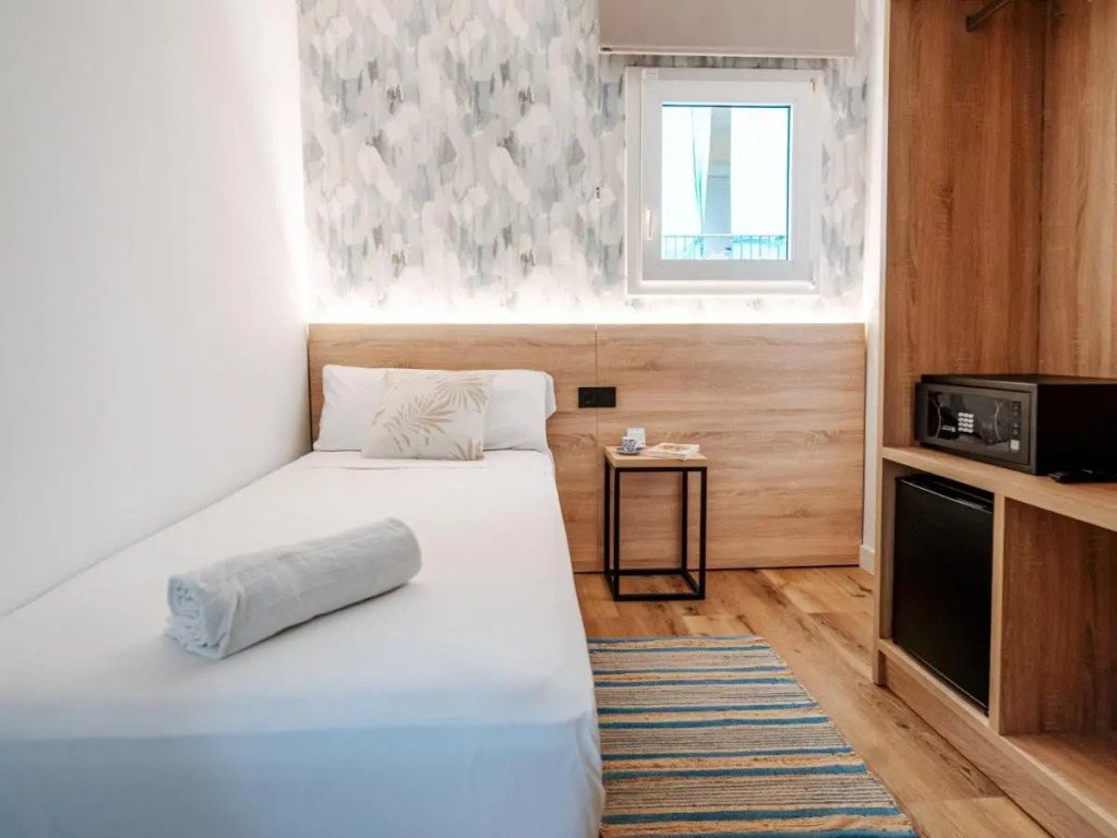 Sweet Lloret Suites - Smart Hotel