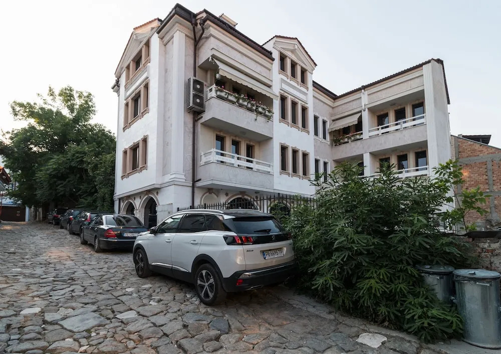 FM Premium 2-BDR Apartment - Spacious Loft
