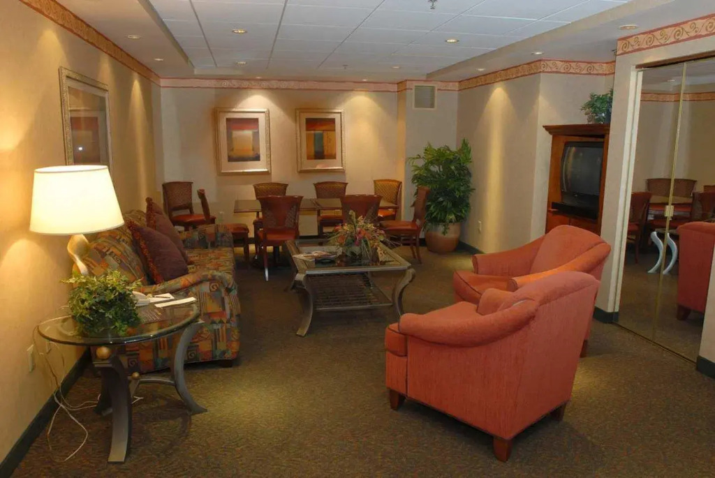 Embassy Suites by Hilton Franklin Cool Spring