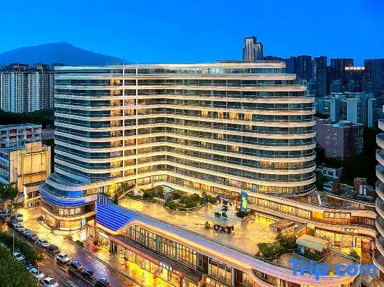 Zhaoqing · Starisland  Starisland Family Lakeview Hotel (Qixingyan East Gate Square Branch)