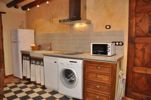 Apartamentos Turismo Rural Casa Purroy