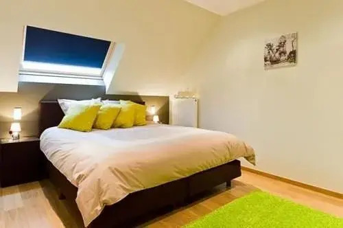 B&B Azadro