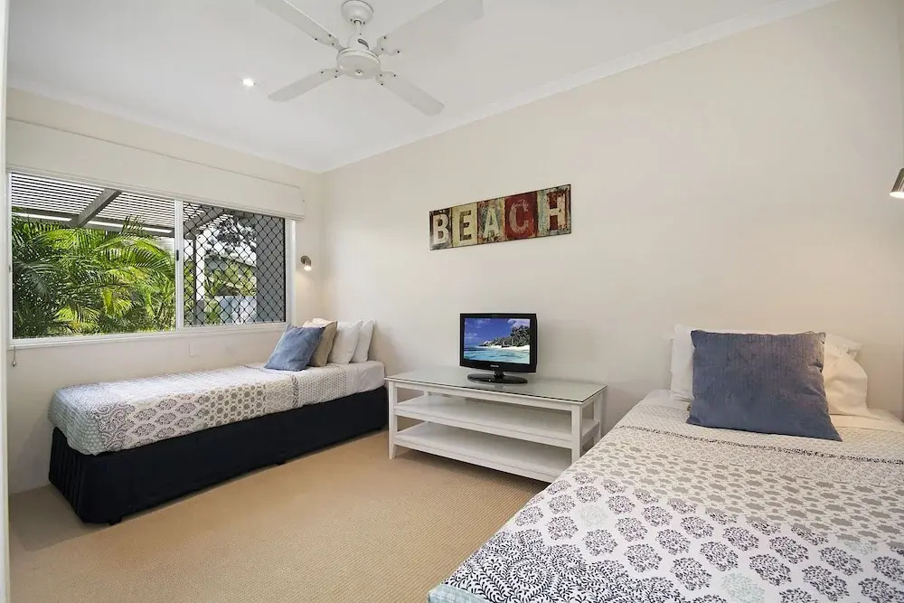 44 Cooran Court