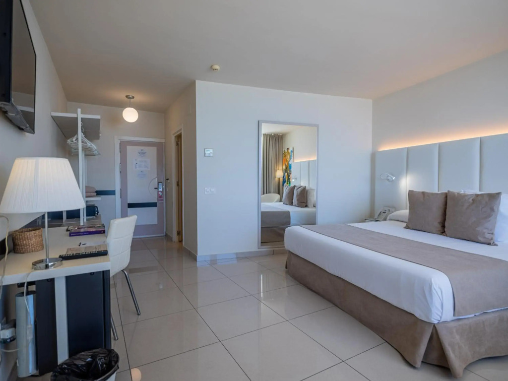 ON Hotels Oceanfront Adults Designed