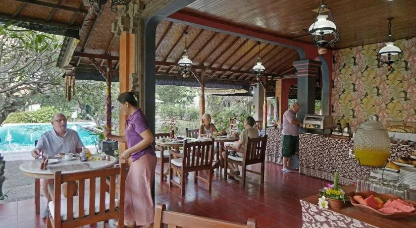 Bumas Hotel