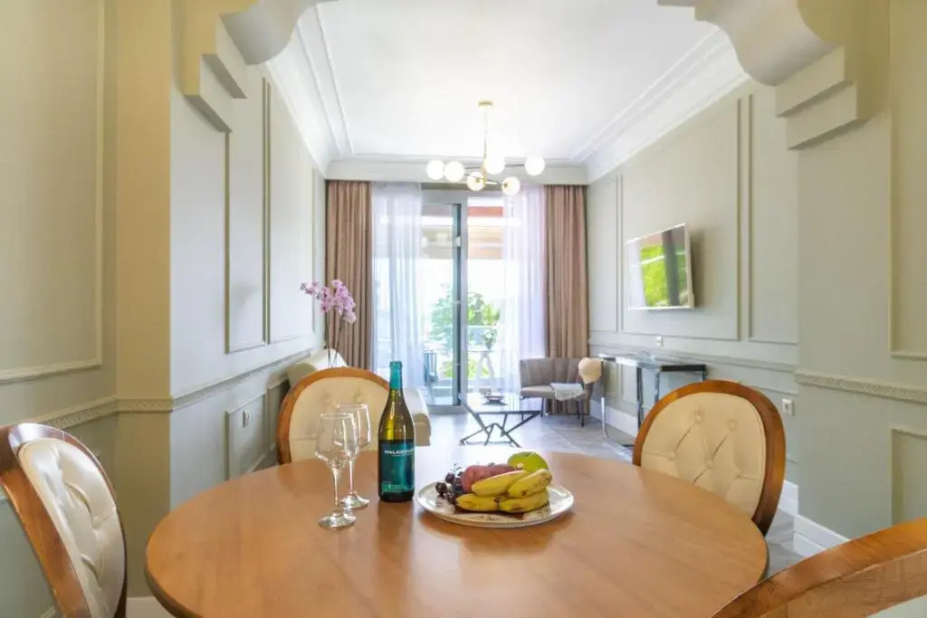 Ormos Luxury Suites Elia
