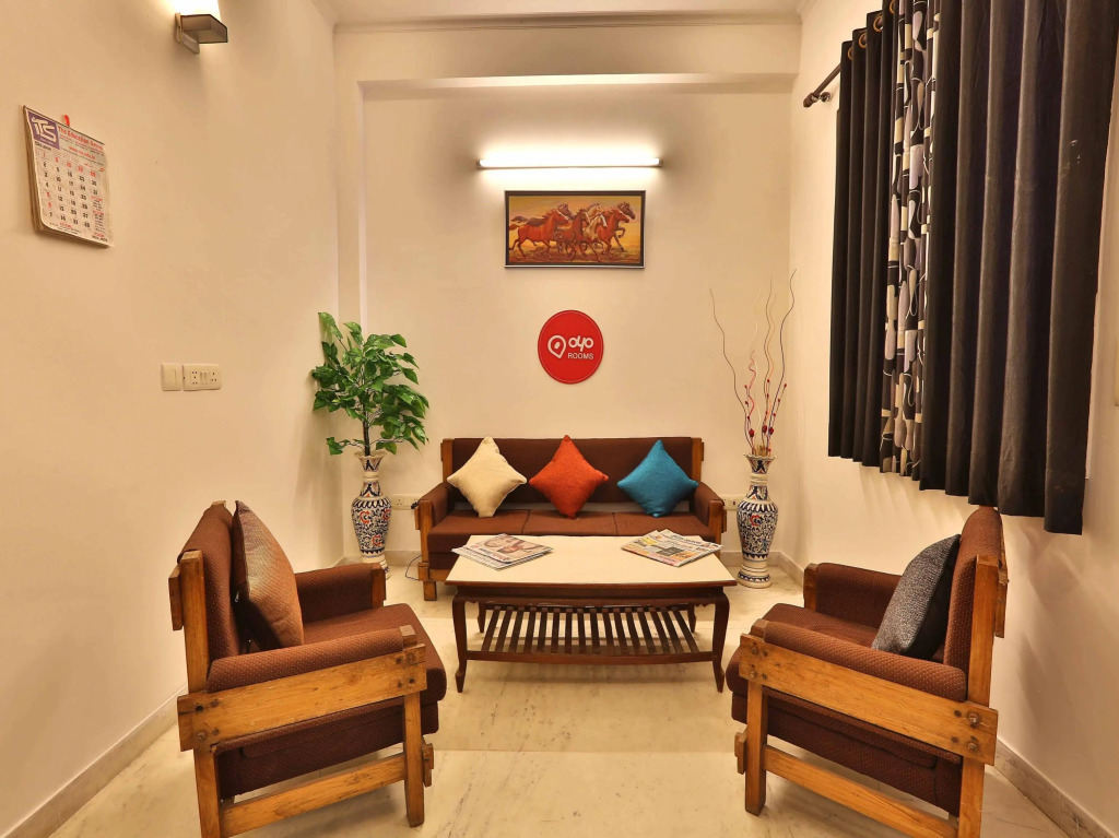 OYO Rooms Jaipuria Mall