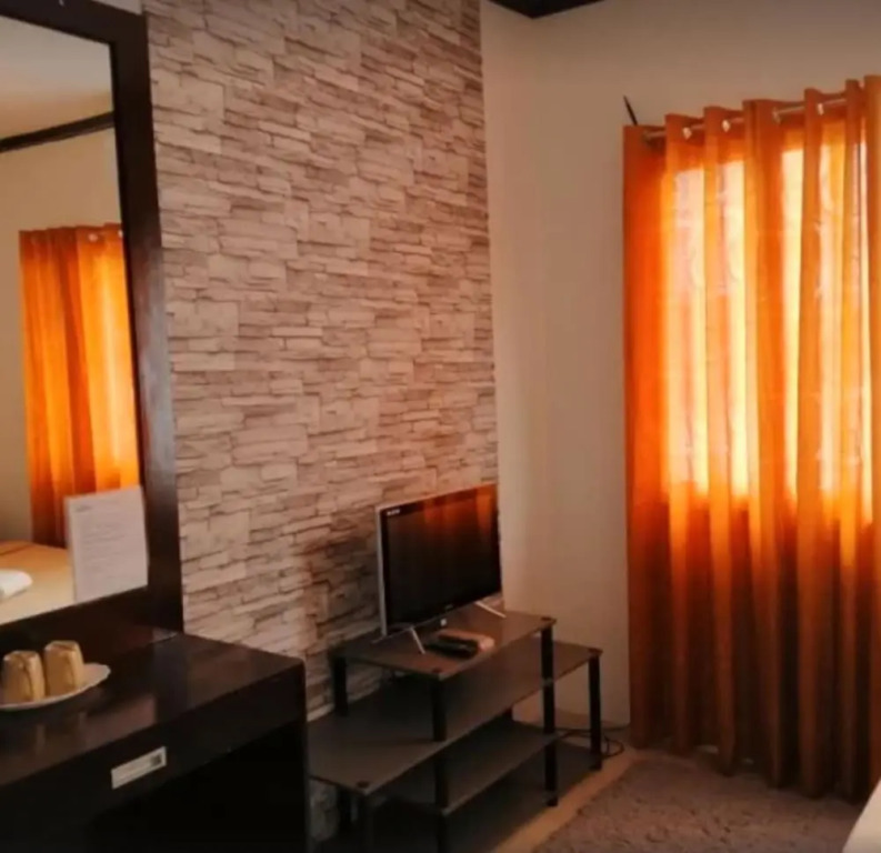 Kimochii Suites