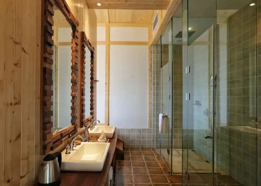 Muise Tented Camp Resort