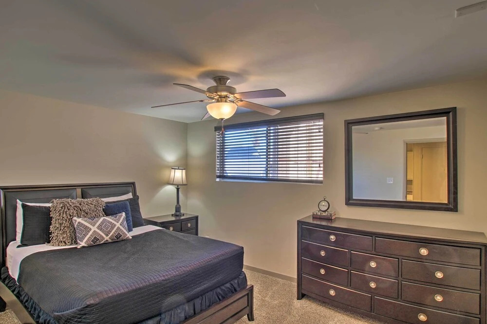 3 Mi to Old Town Scottsdale: Upscale Home w/ Pool!