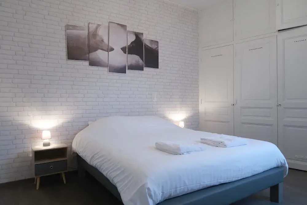 Le République - Cosy & Clean
