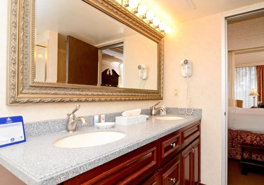 Best Western Lafayette Executive Plaza & Conference Center