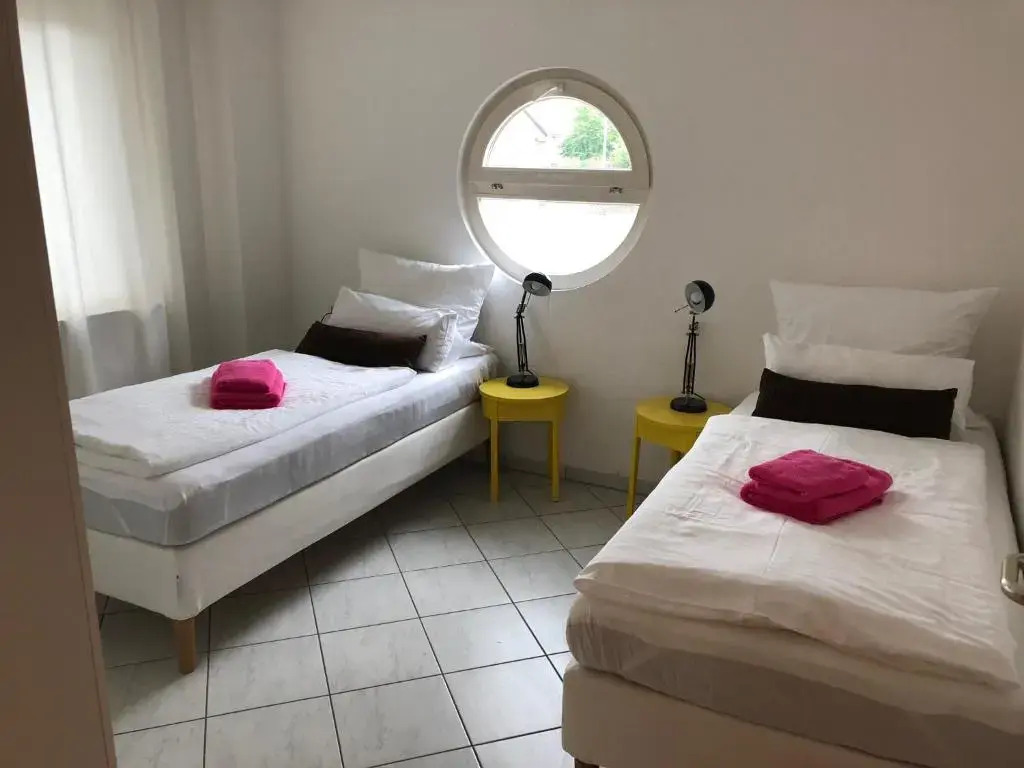 Gemutliche Wohnung Mit Sonniger Terrasse