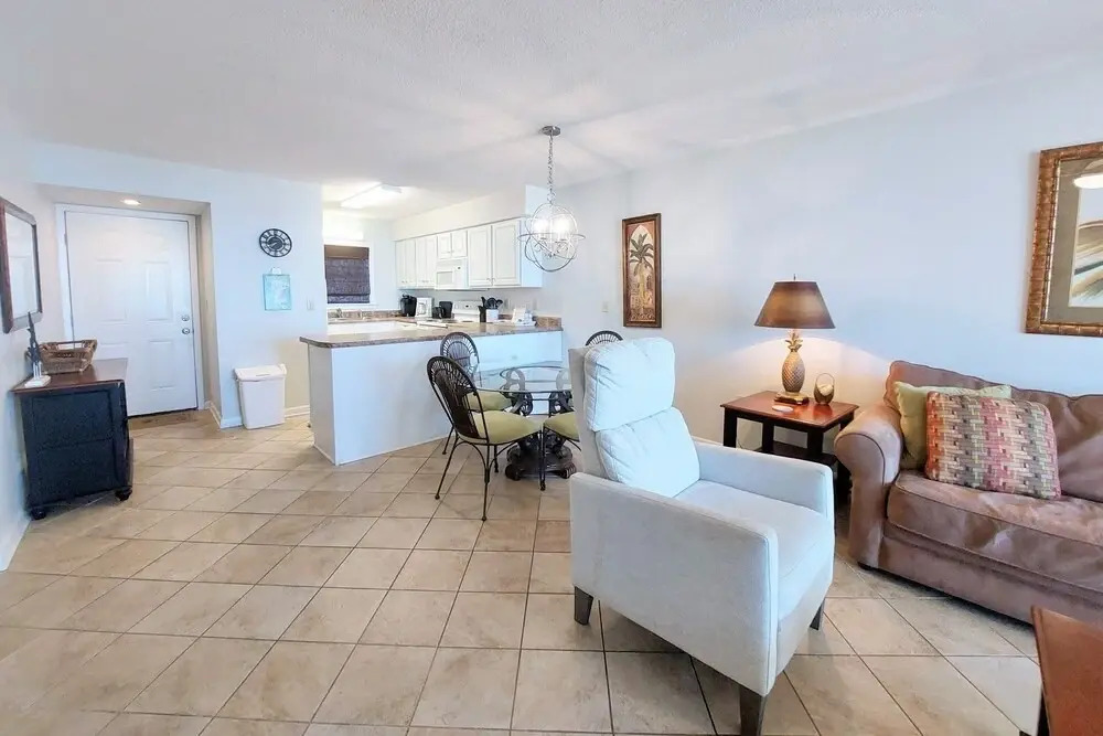 Seaside Beach & Raquet Club 3104 2 Bedroom Condo by Redawning