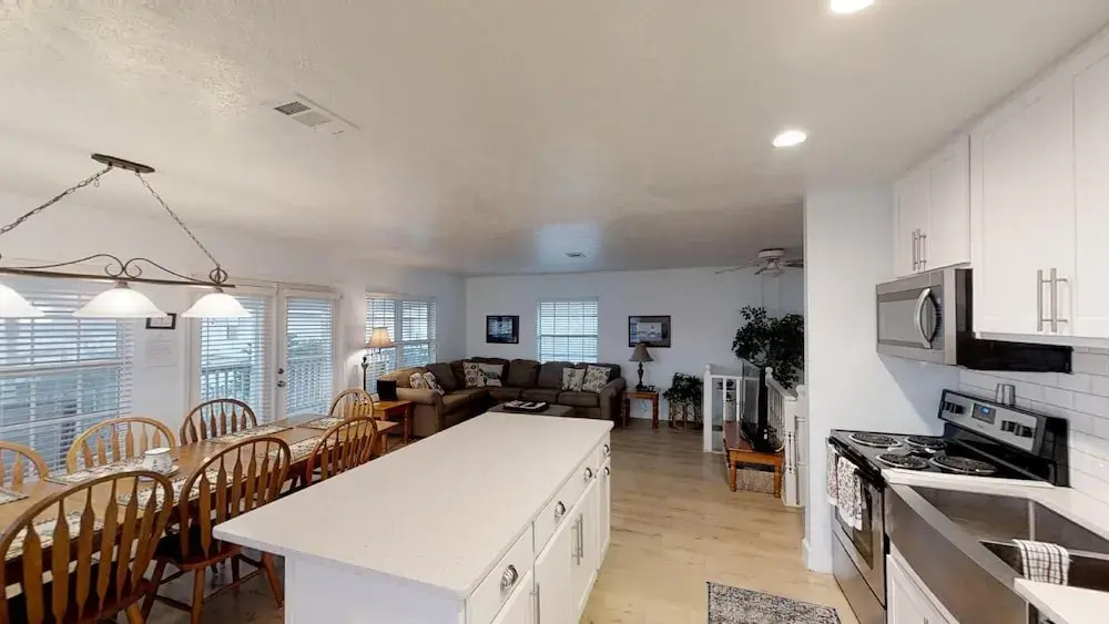 Surf Crestge 20 - 4 Br Cottage