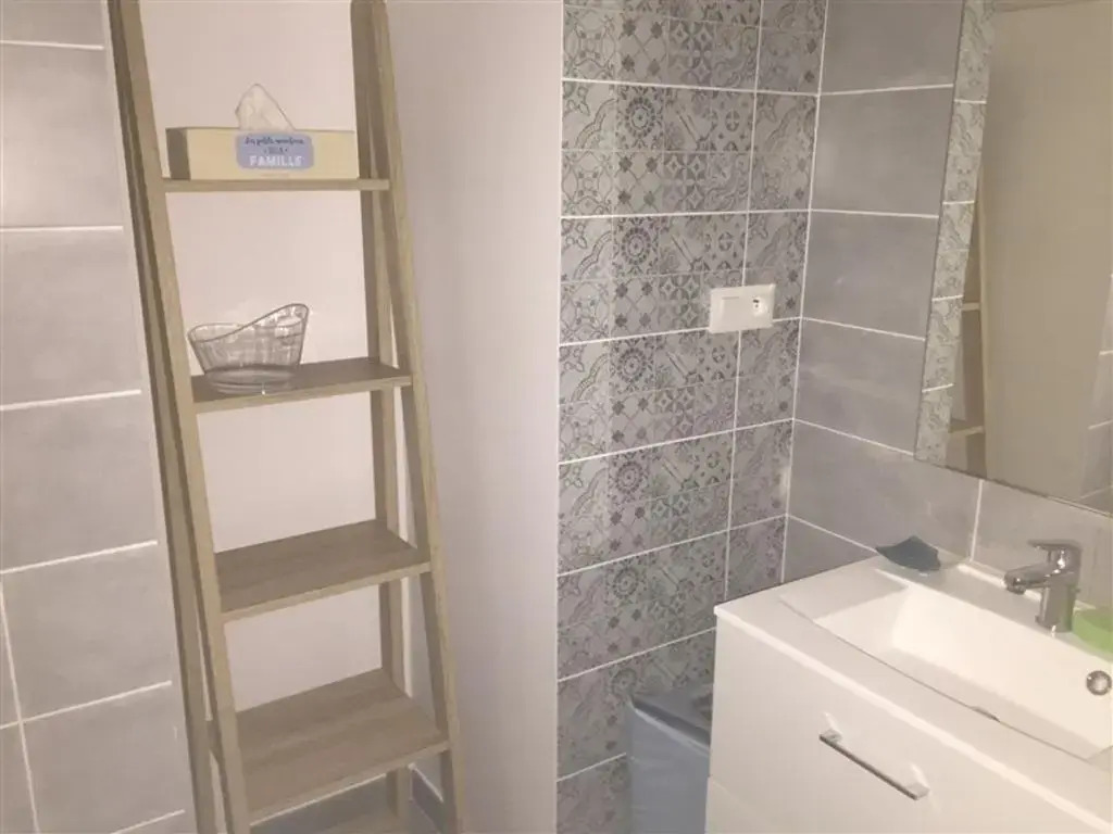 Appartement Mont-Dore, 2 pièces, 4 personnes - FR-1-415-70