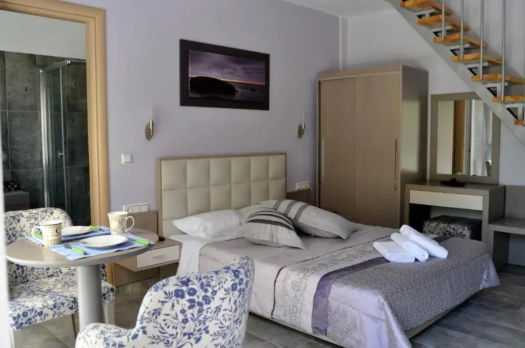 Thalassa Apartments