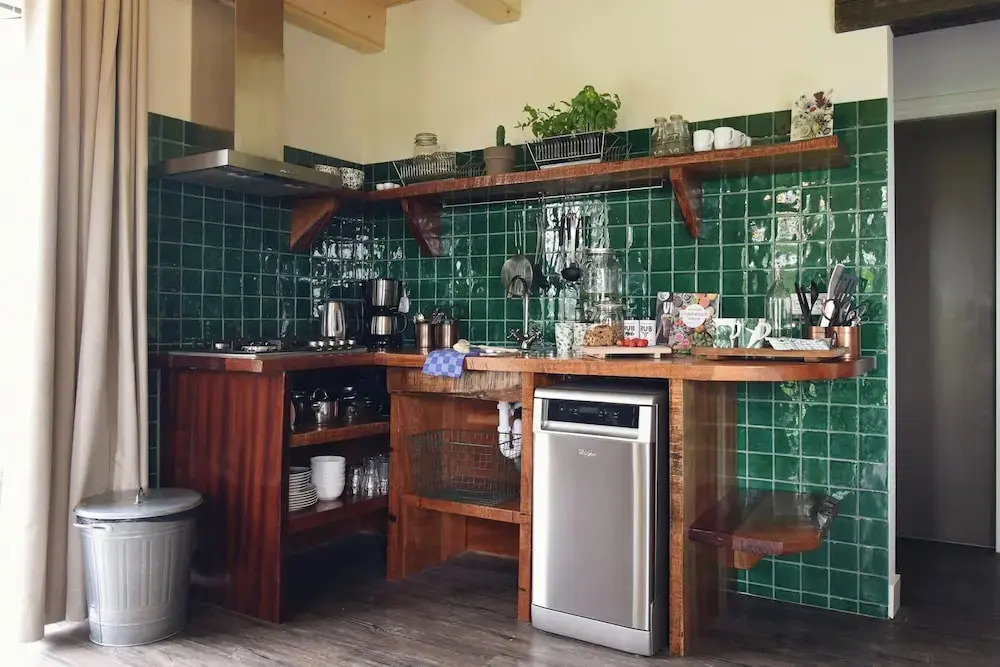Hoeve Landzicht Accommodation for 24-people