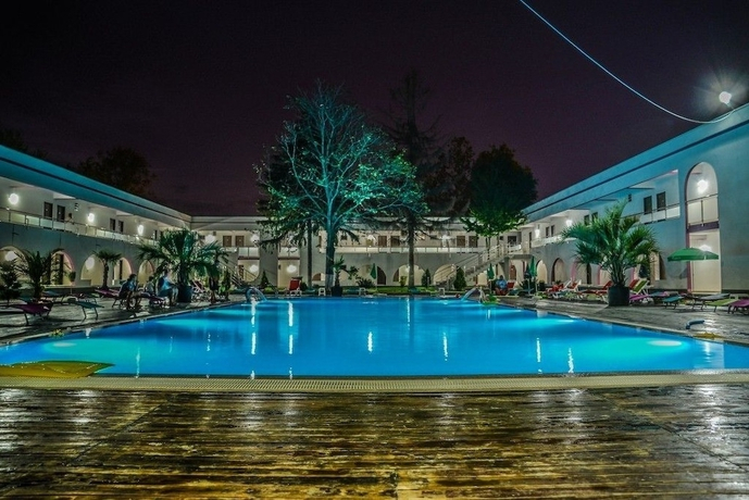Grand Bay Hotel