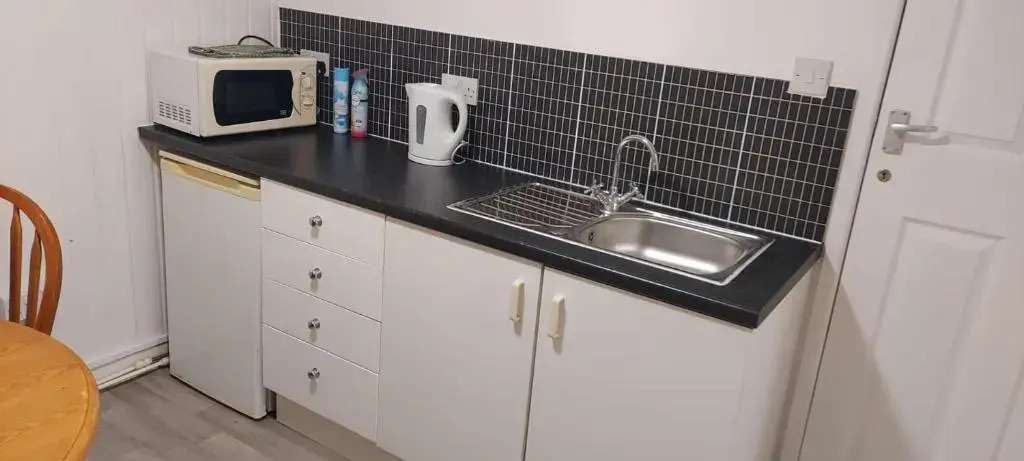 Lovely 3-bed Apartment in Parkgate Rotherham