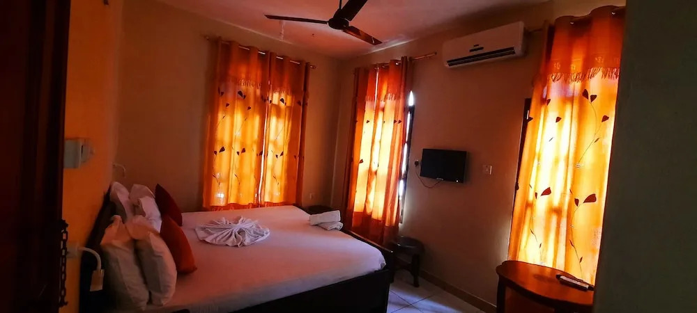 Rumaisa Hotel