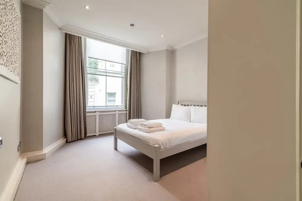 Canal Crescent Charm Flat With Stunning Views, Little Venice