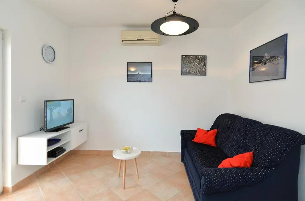 House Kristina 1203