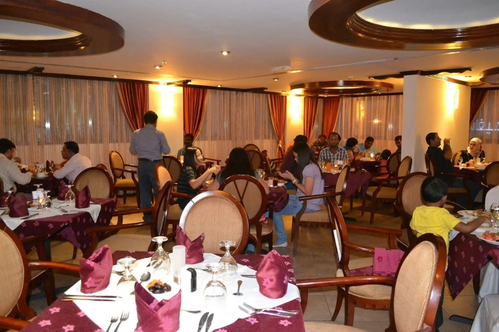 Royal Tulip Dancenter Suites Sharjah