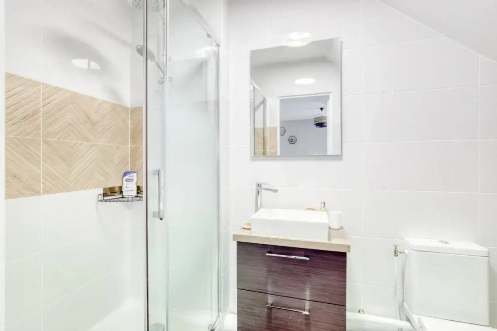 New & Modern house / Near RER / Disney & Paris