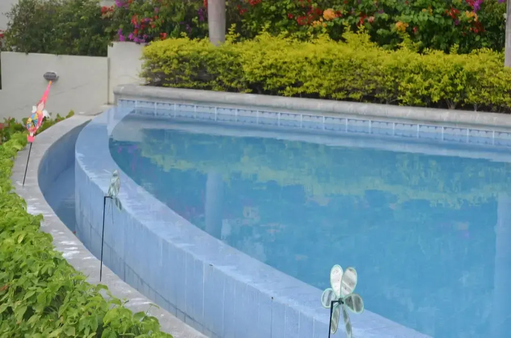 Luxury Apartment 3 r private beach