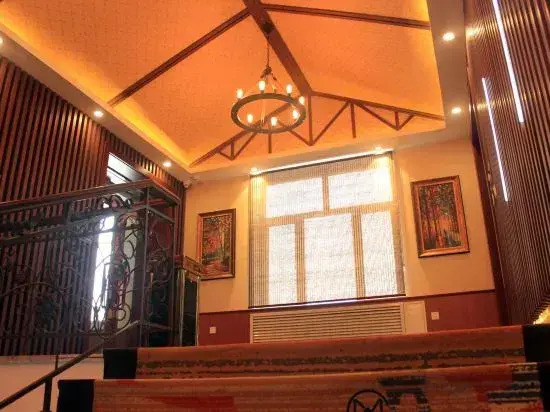 Xilehui Holiday Hotel