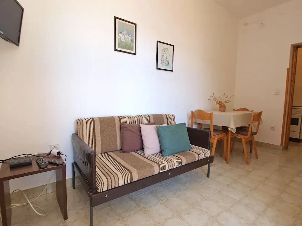 Apartments Jolanda 911