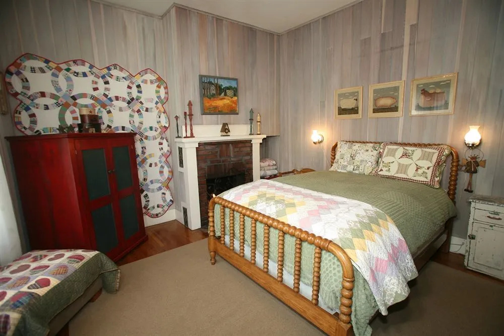 Atrium Bed and Breakfast