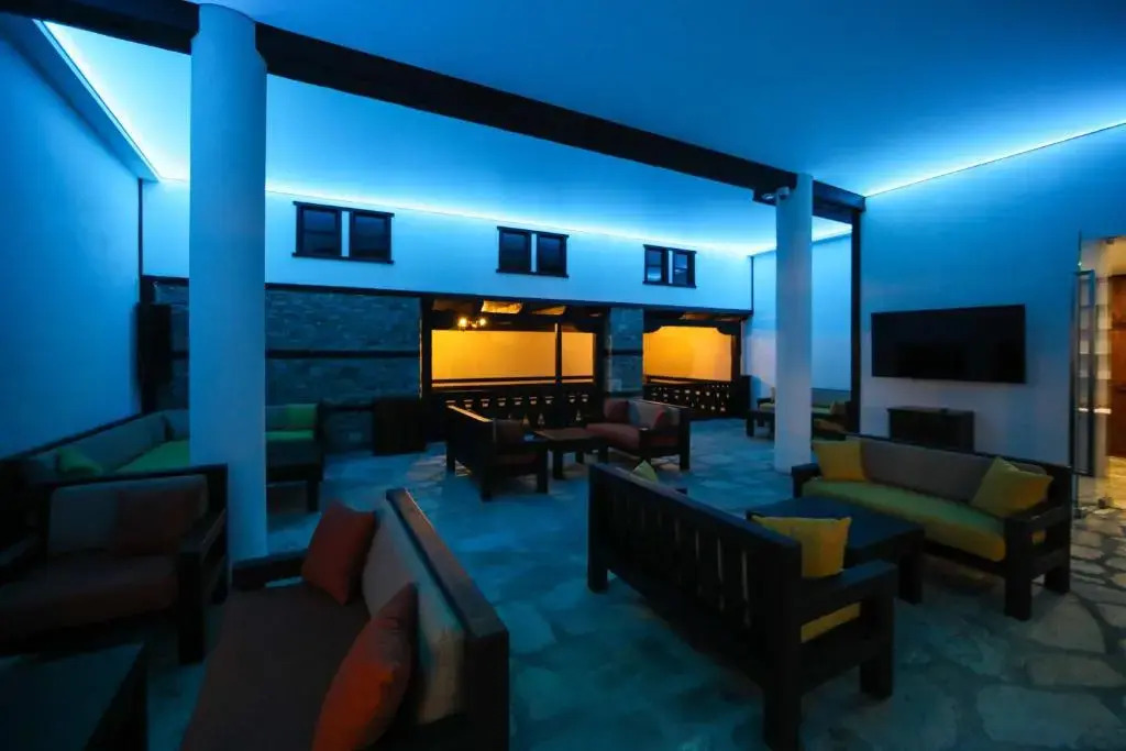 Hotel Leshten