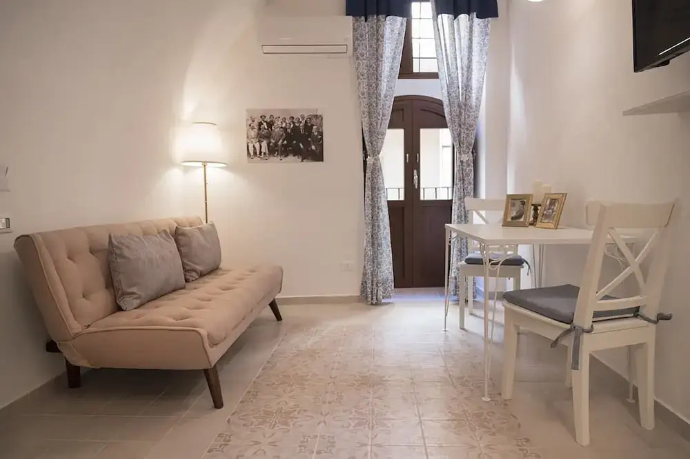 Casa Siciliana da 12 a 15