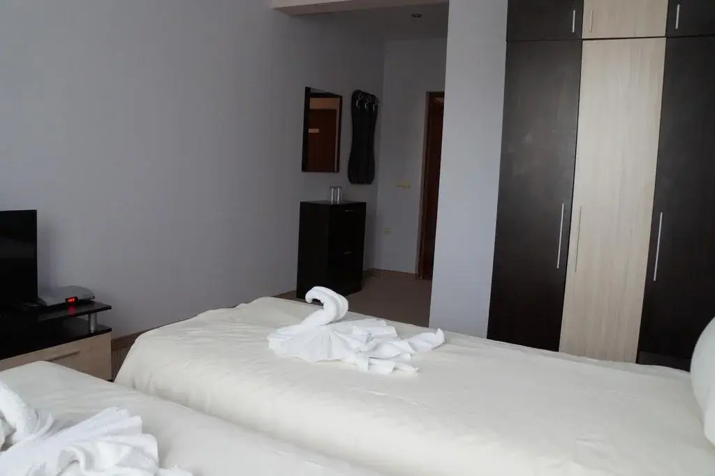 Family Hotel KrisBo