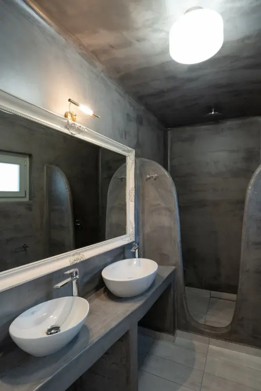Occhio Luxury Villas Santorini with private pool