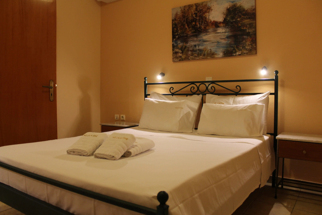 Elanthi Village Apartments