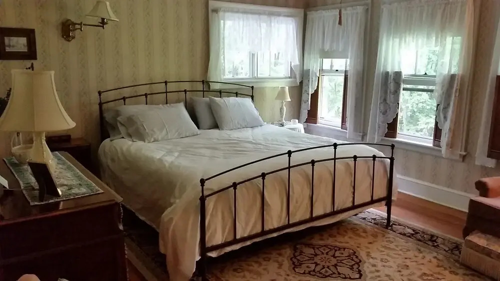 Tucker Hill Inn