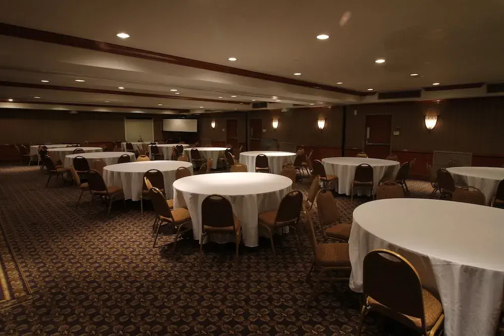 Gateway Hotel Dallas