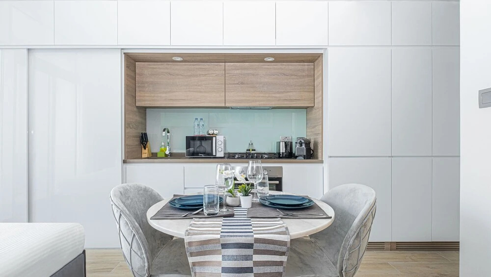 LUX Holiday Home - Studio One 1