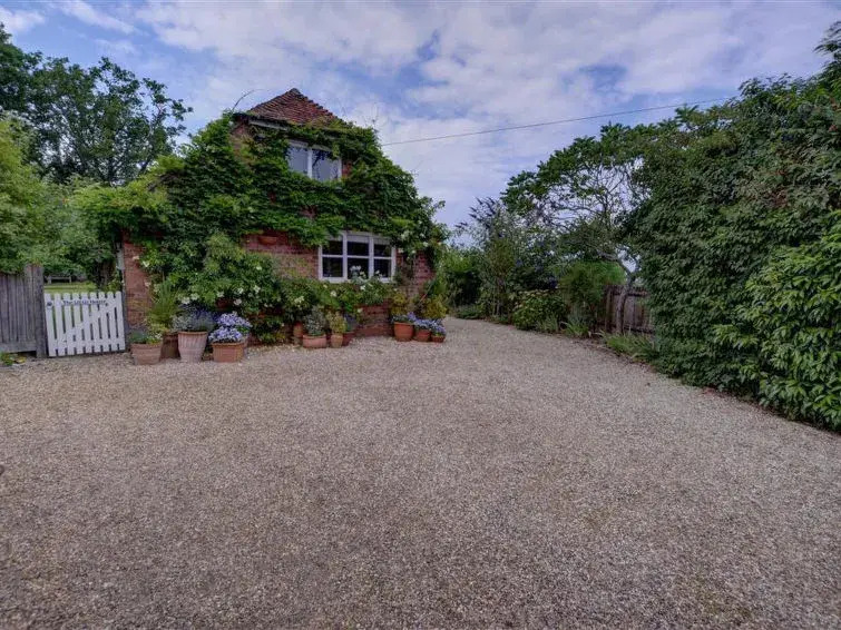 Holiday Home Coveneys